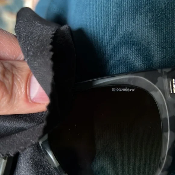 Prada grey Camo sunglasses - Picture 9 of 9